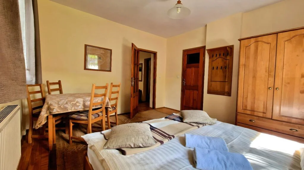 Apartment for 4